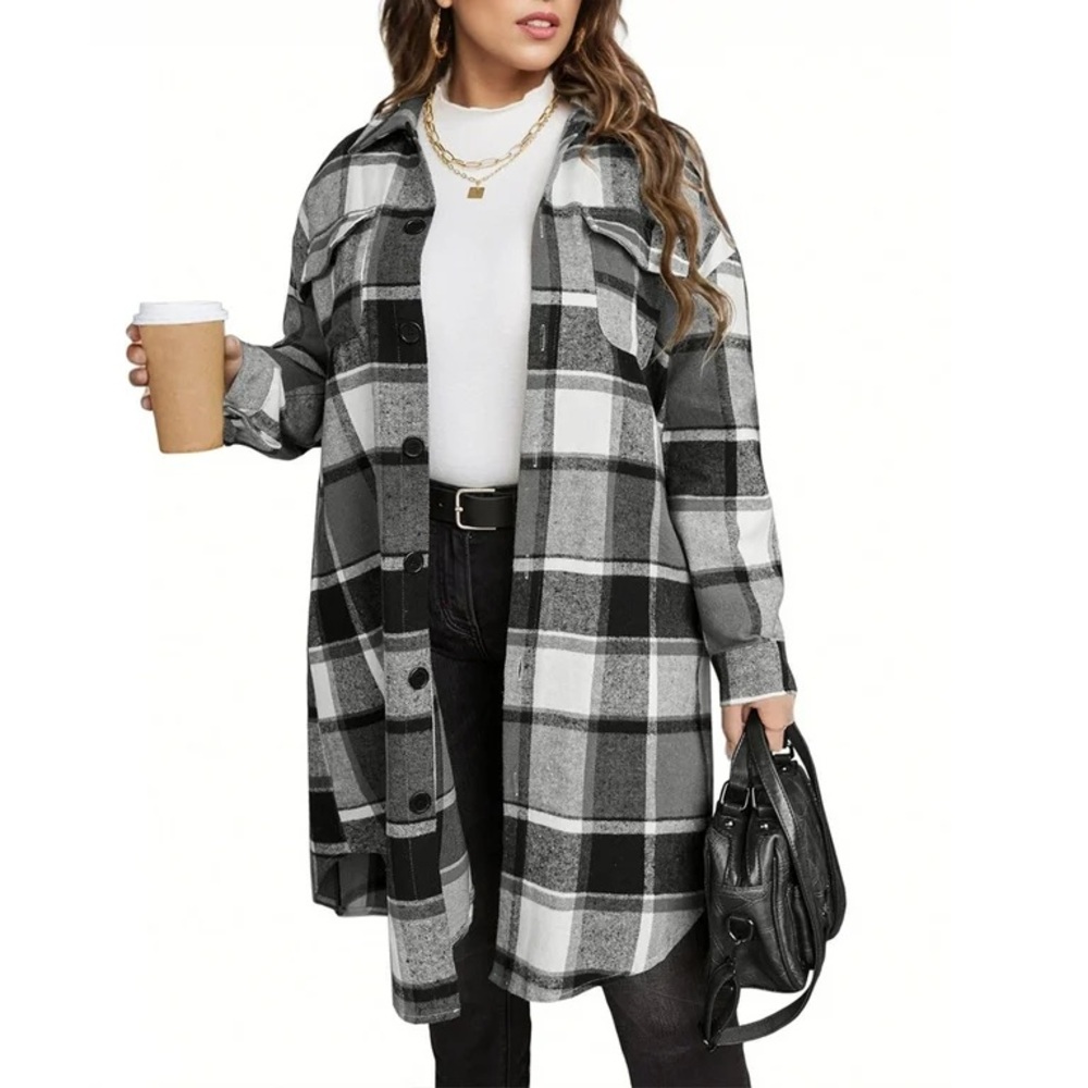 Black and Ivory White Plaid Oversized Longline Shirt Jacket Shacket Coat Small